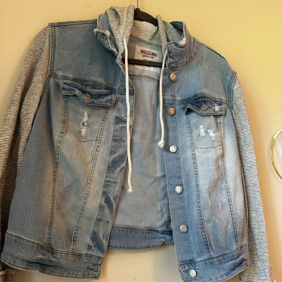 Hooded Jean Jacket with Gray Cloth Sleeves - Picture 5 of 6